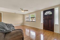 52 E 2nd St- Chuluota- FL 32766  - 06.jpg